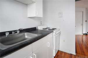 featured image of 768 State Street #4