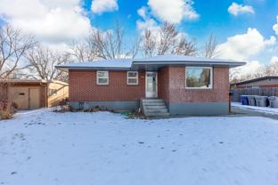 1416 S Chrisway Dr #UP - Photo 1 of 1