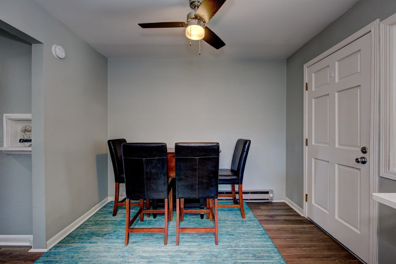 1416 S Chrisway Dr #UP - Photo 4 of 42
