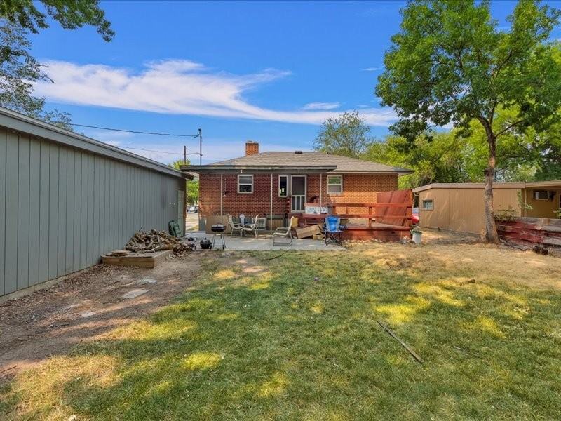 1416 S Chrisway Dr #UP - Photo 6 of 42