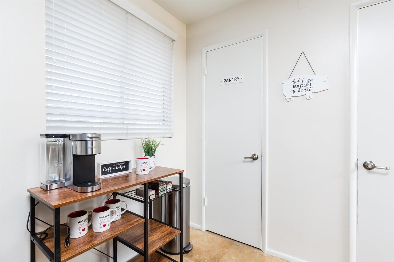 3242 E Camelback Rd #104 - Photo 6 of 10