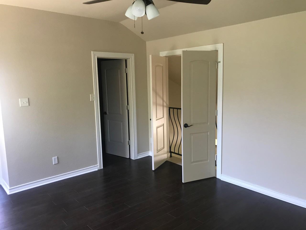 6469 Babcock Rd #1 - Photo 3 of 6