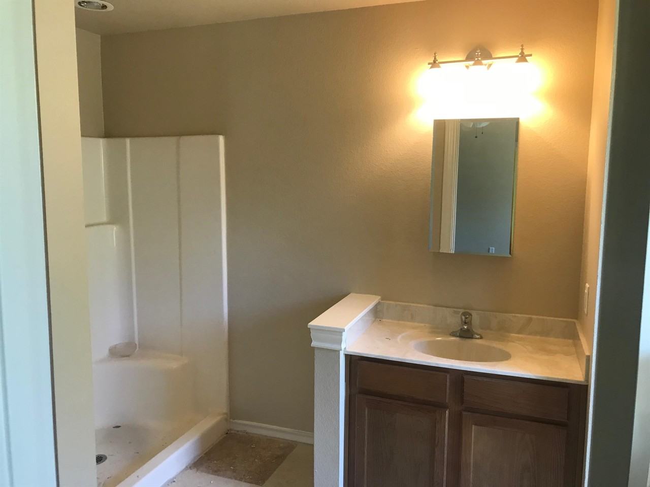 6469 Babcock Rd #1 - Photo 2 of 6