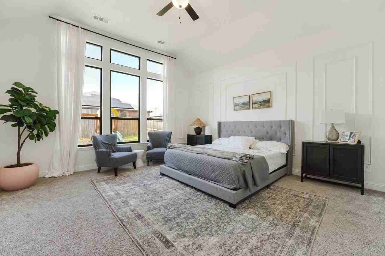 8425 Country Club Dr - Photo 3 of 8