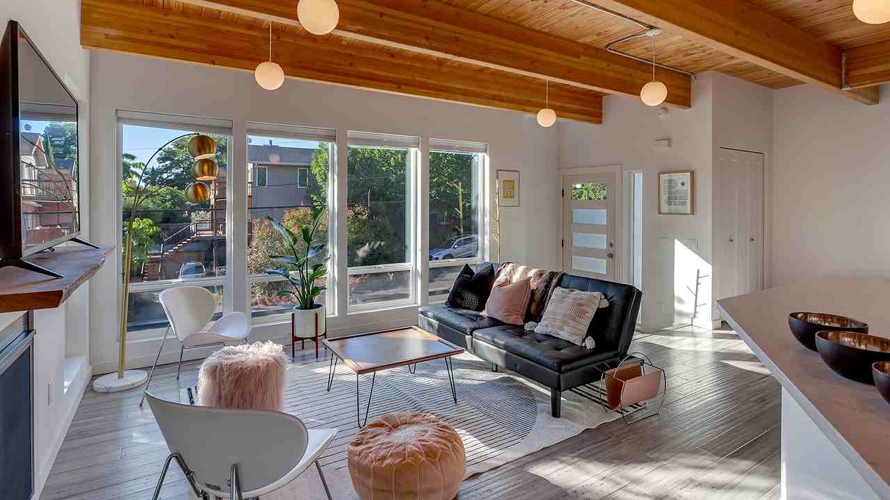 6824 N Catlin Ave #A - Photo 6 of 41