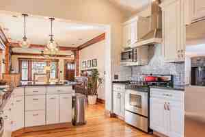 featured image of 740 S Corona St