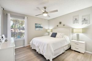 featured image of 4004 Lake Underhill Rd