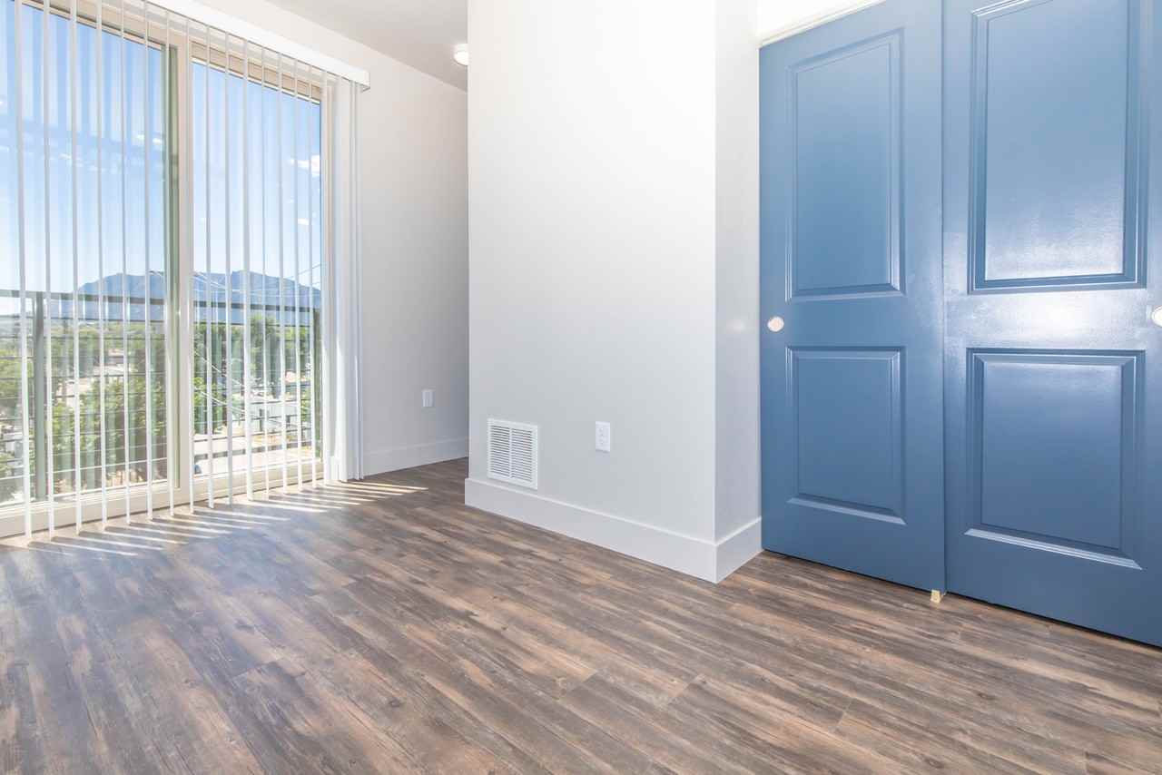 532 CO - Photo 6 of 50