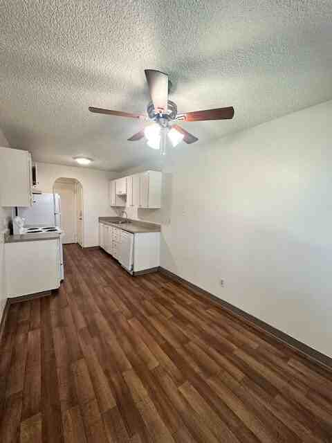 1640 Se 162nd Ave #5 - Photo 3 of 12