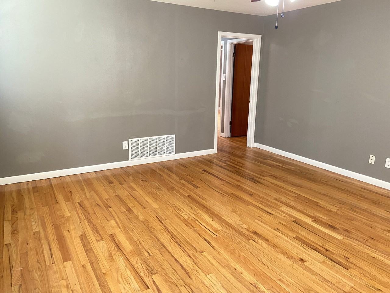 4313 31st St - Photo 5 of 18