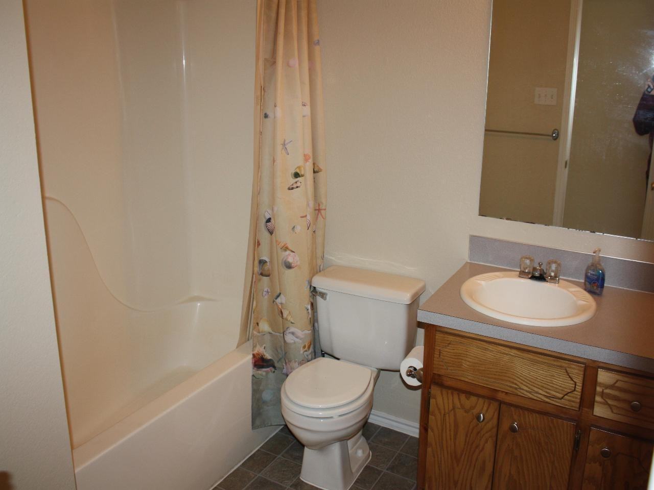 6107 14th St - Photo 3 of 12