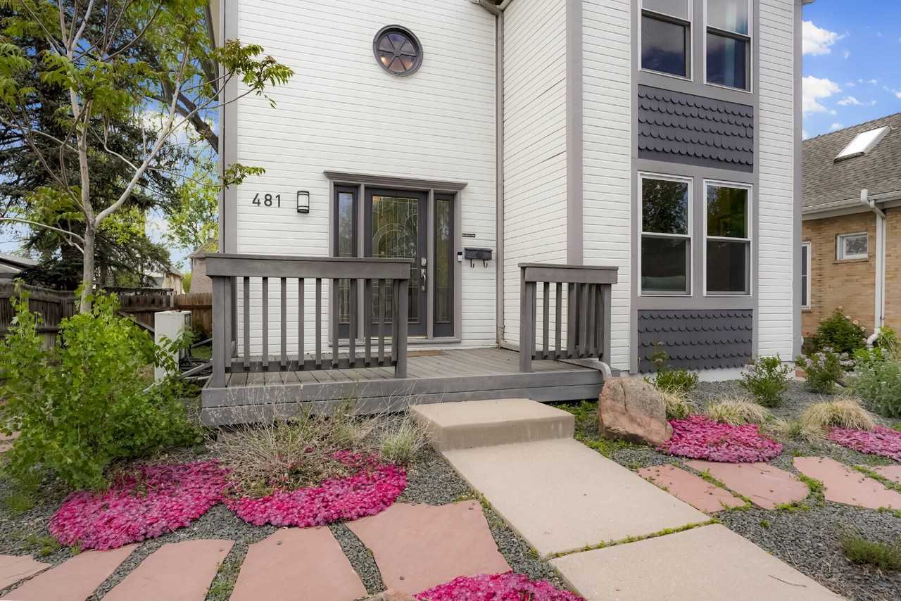 481 S Washington St - Photo 2 of 31