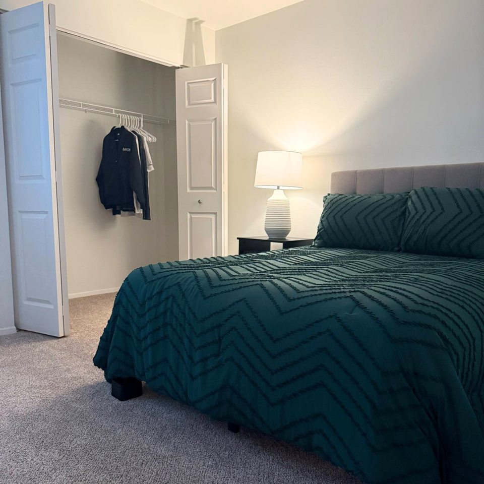 $500 off move in cost on select few apartment homes. Call now before this opportunity slips away! - Photo 6 of 38