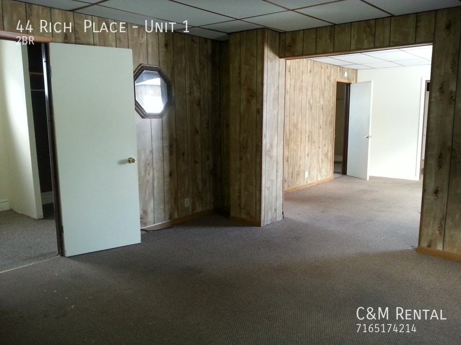 44 Rich Pl #1 - Photo 2 of 8