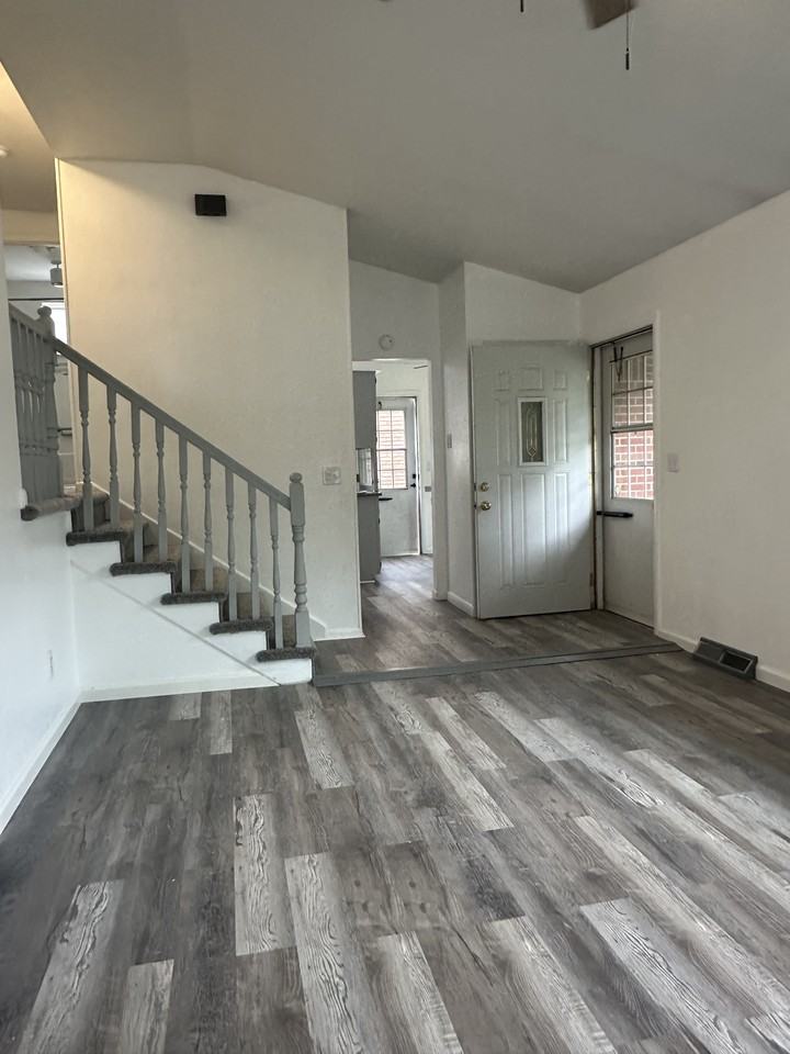 2316 Ann Dr #NA - Photo 2 of 14