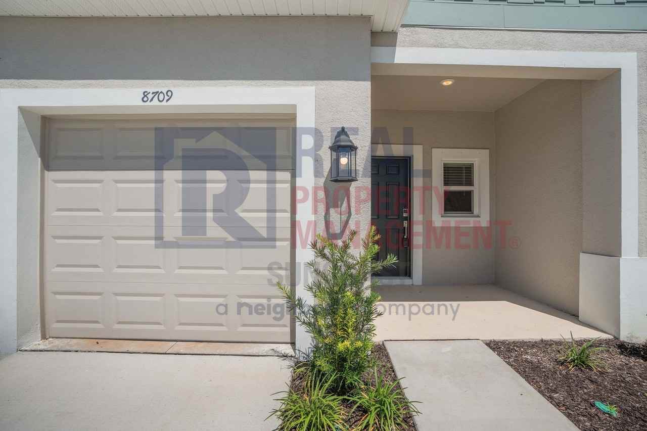 8709 Winter Breeze Way - Photo 4 of 24