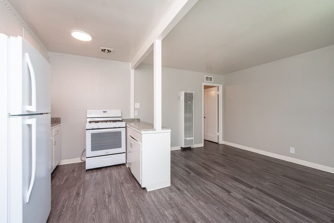 Affordable Living in the Heart of Sacramento! - Photo 7 of 22