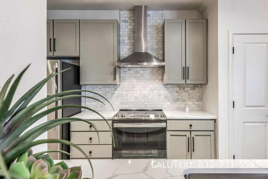 Gillette St #SS2 - Photo 4 of 14