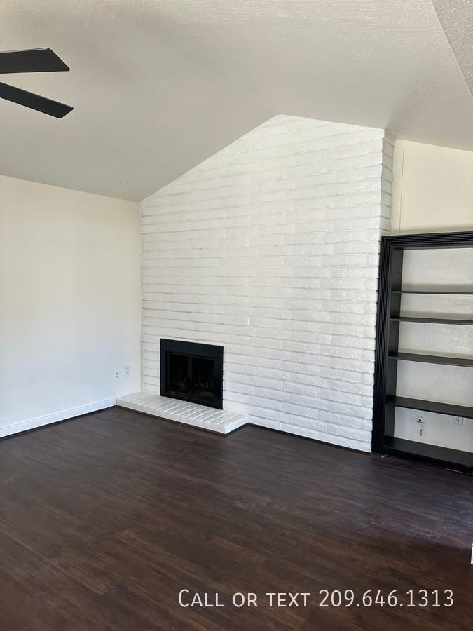 928 Princess Dr - Photo 2 of 40