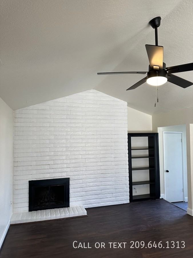 928 Princess Dr - Photo 3 of 40