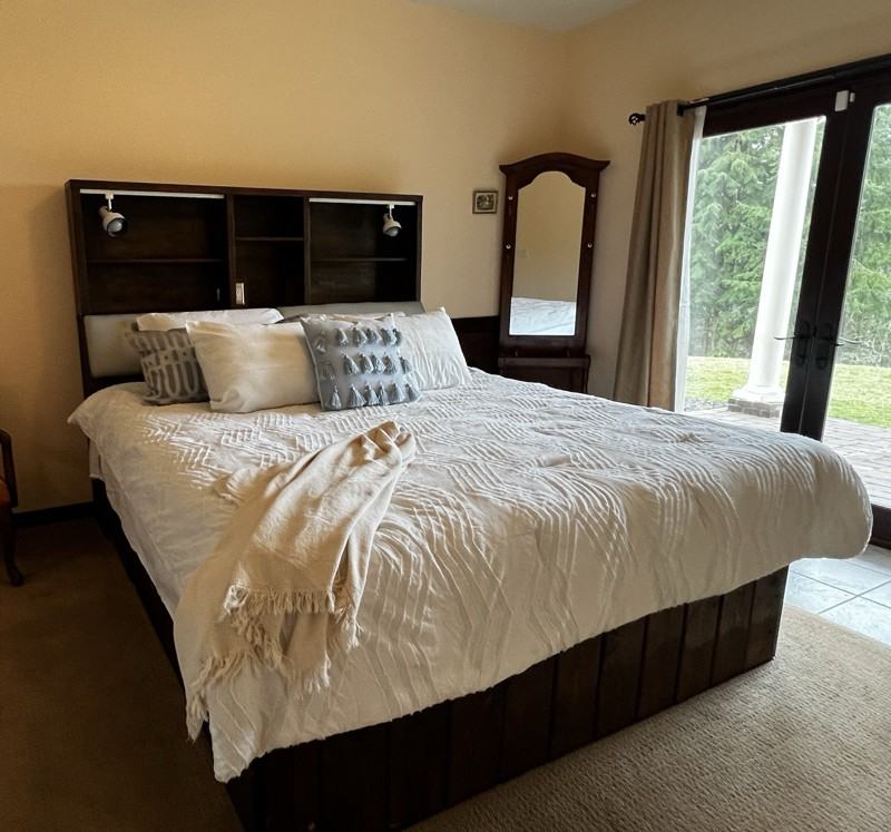 418 Ravenwood Rd - Photo 3 of 12