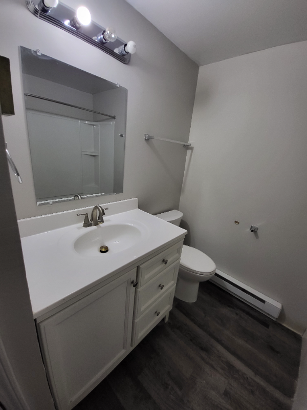 7320 Sunset Strip Ave Nw #4