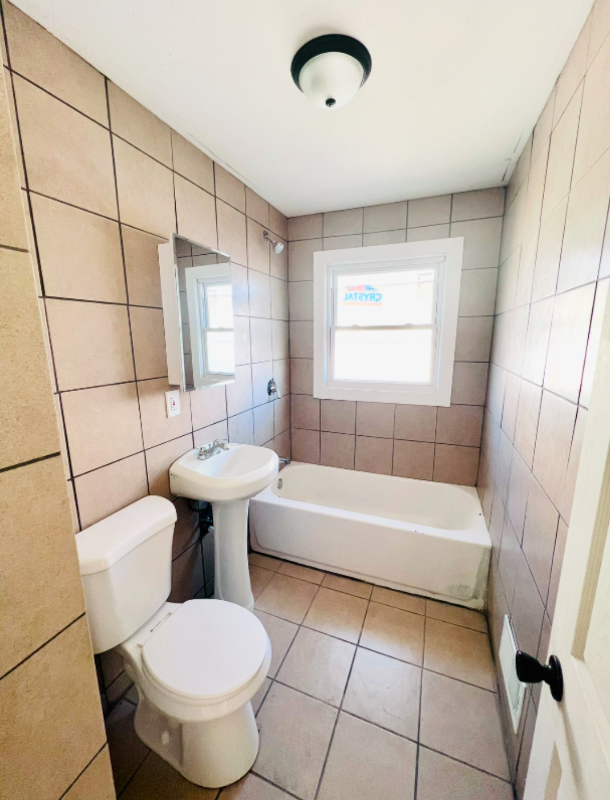 5946 N 61st St #5946UPPER - Photo 2 of 12