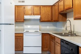 Lynn Park Apartments - Photo 1 of 1