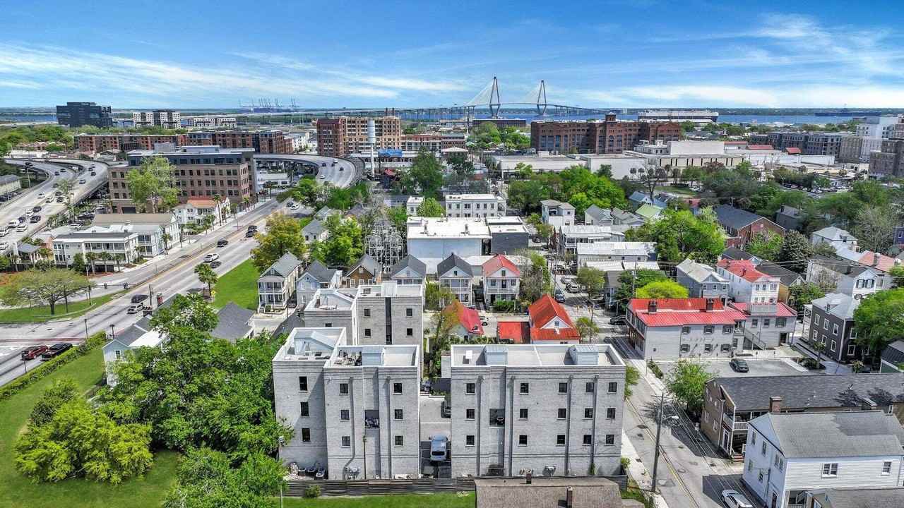 102 Line Street - Photo 3 of 36