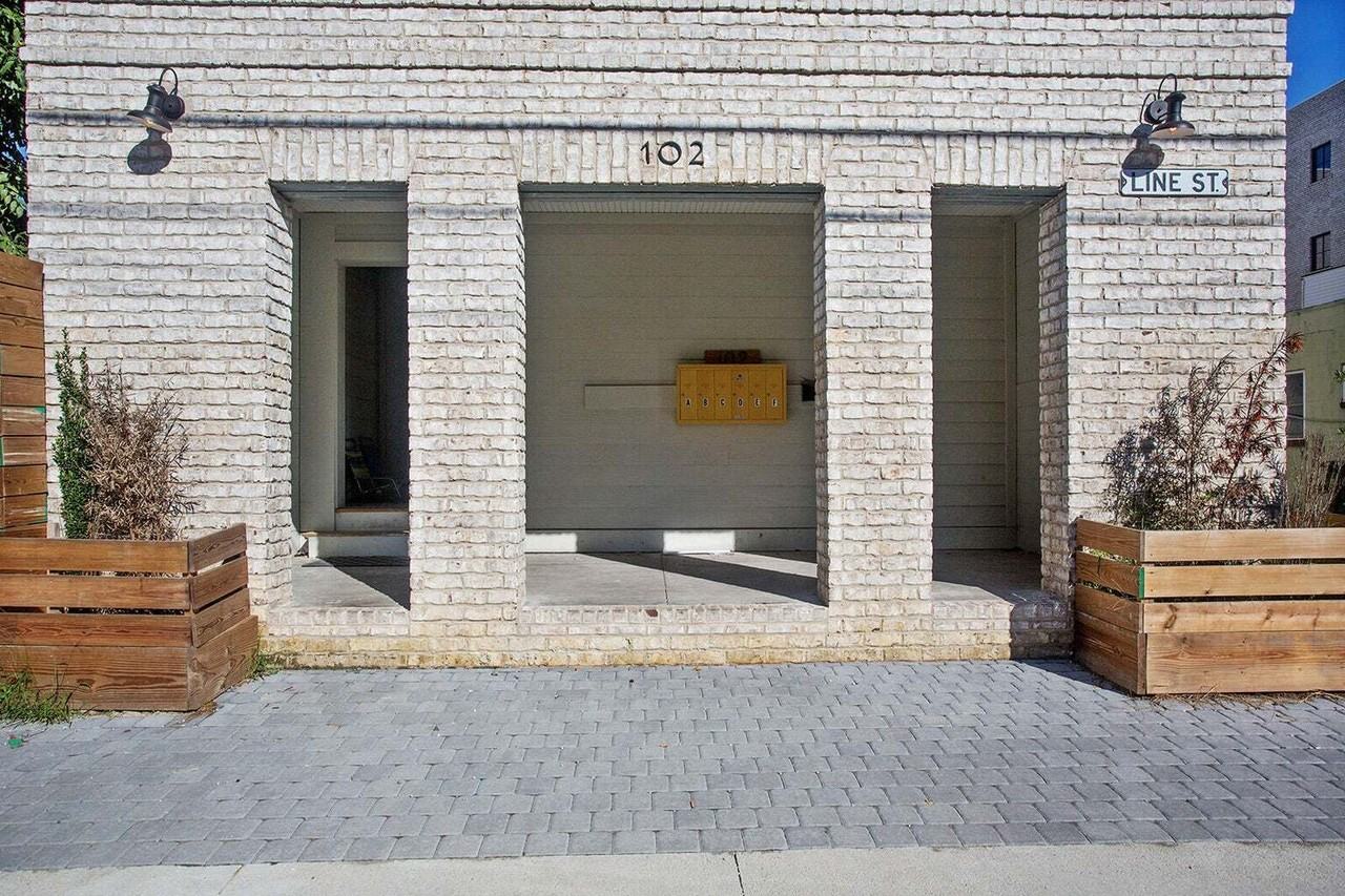 102 Line Street - Photo 6 of 36