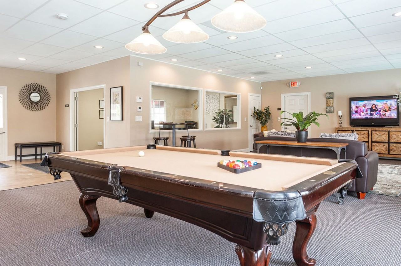 Sunset Village Apartments - Photo 6 of 21