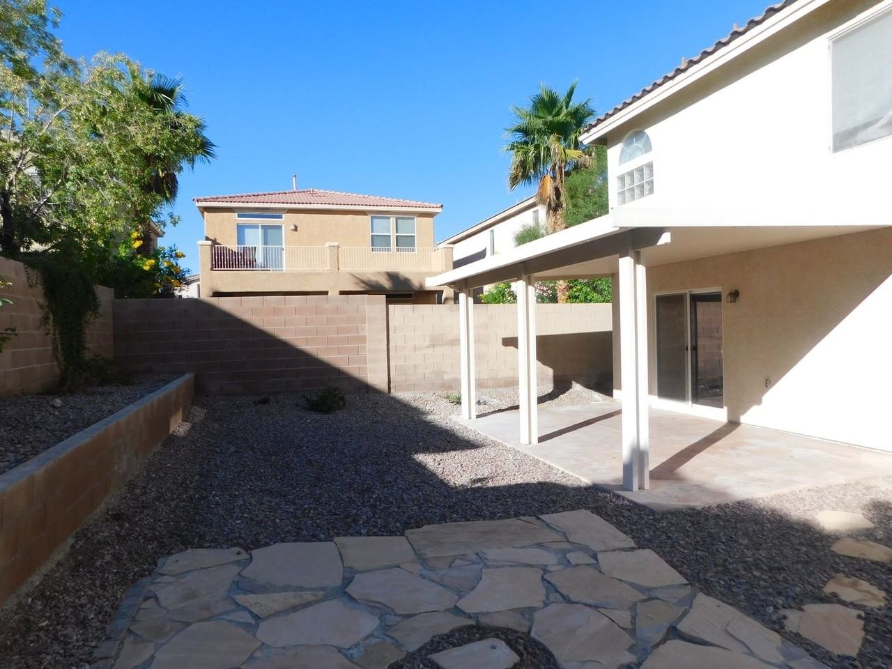 10855 Carberry Hill St - Photo 3 of 29