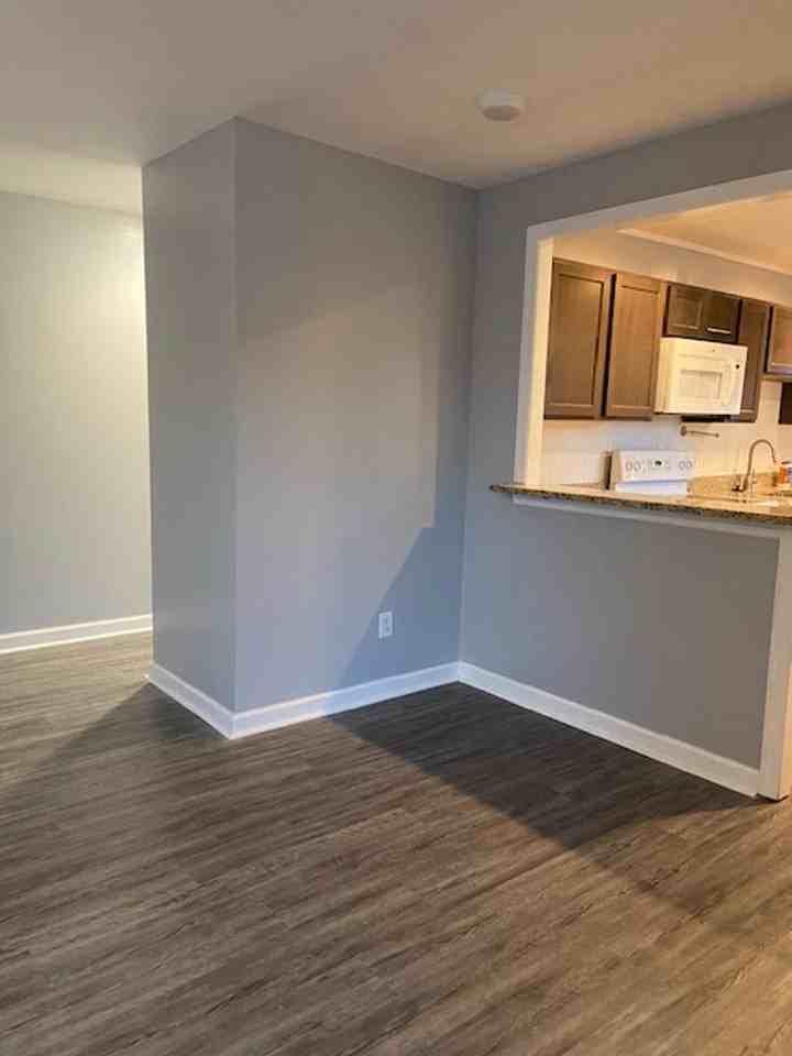 510 Lane St - Photo 6 of 10