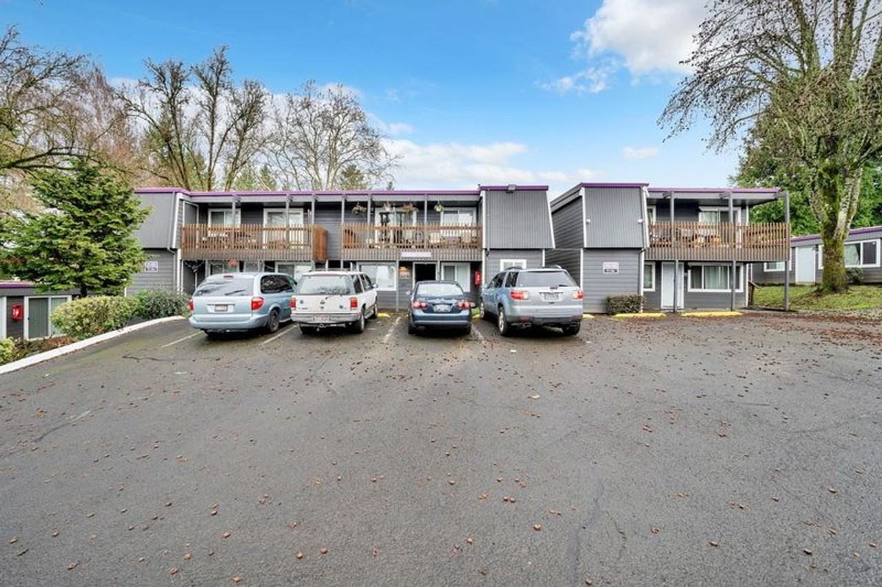 The York - Photo 2 of 19