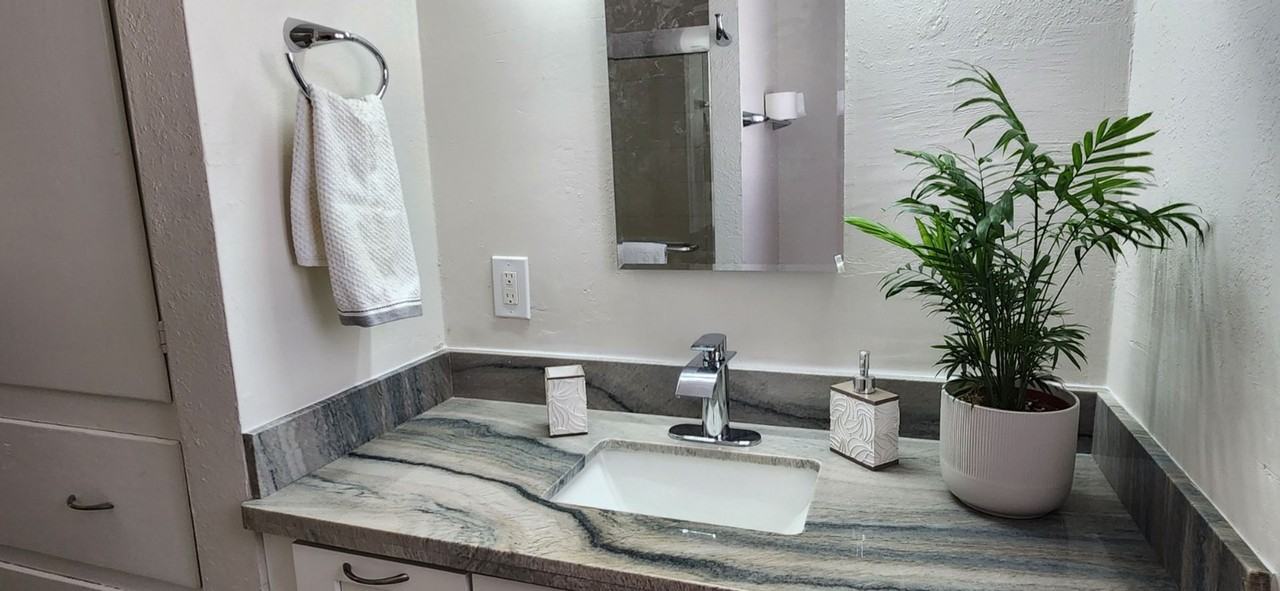 4146 Monroe Ave #4148-1-2 - Photo 5 of 14