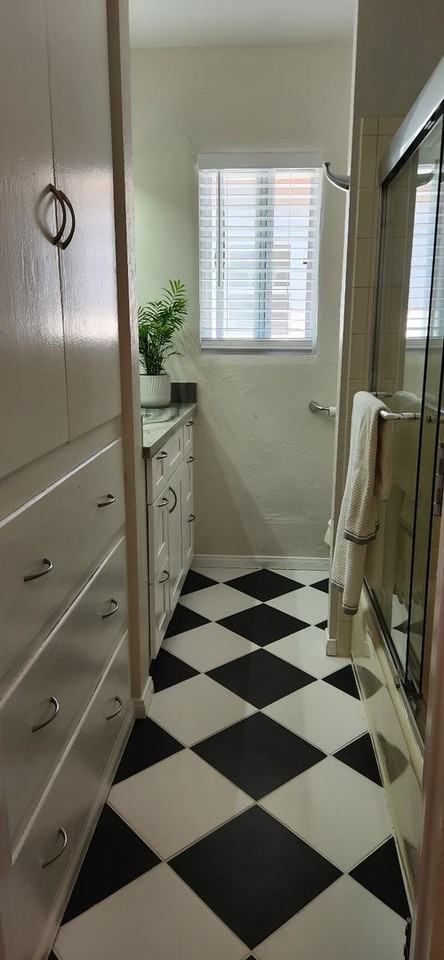 4146 Monroe Ave #4148-1-2 - Photo 6 of 14
