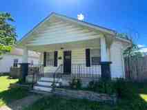 120 S Patterson Ave - Photo 1 of 1