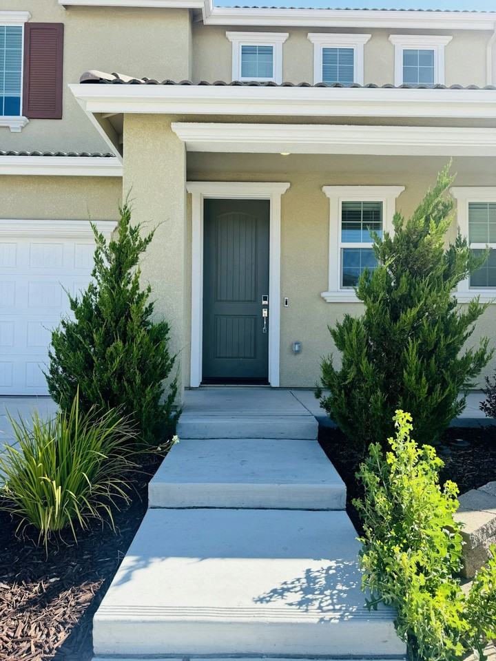 3973 Telluride Street - Photo 2 of 23