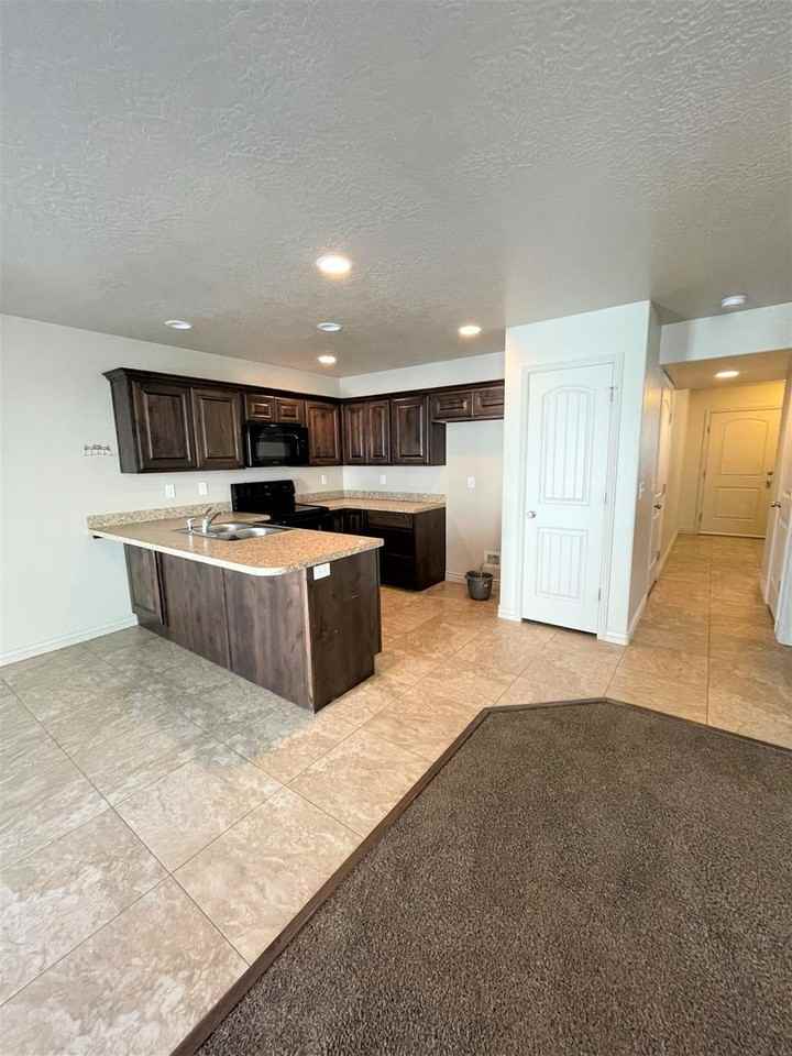 2381 S Knights Way - Photo 2 of 15