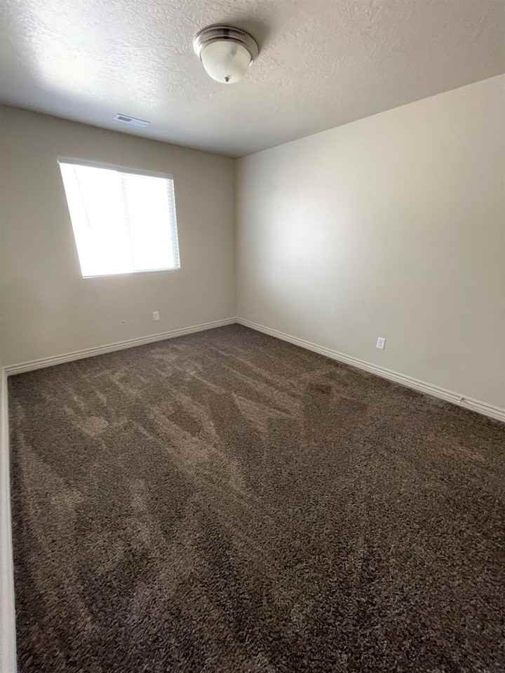 2381 S Knights Way - Photo 6 of 15