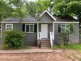 511 W 28th St - Photo 1 of 1