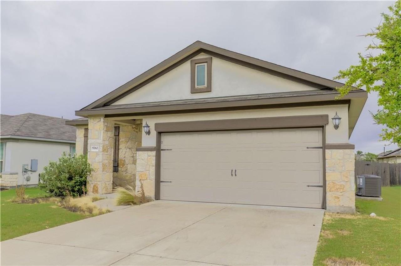 5762 Porano Cir - Photo 2 of 25