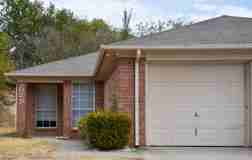 602 Crestridge Ct - Photo 1 of 1