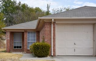 featured image of 602 Crestridge Ct