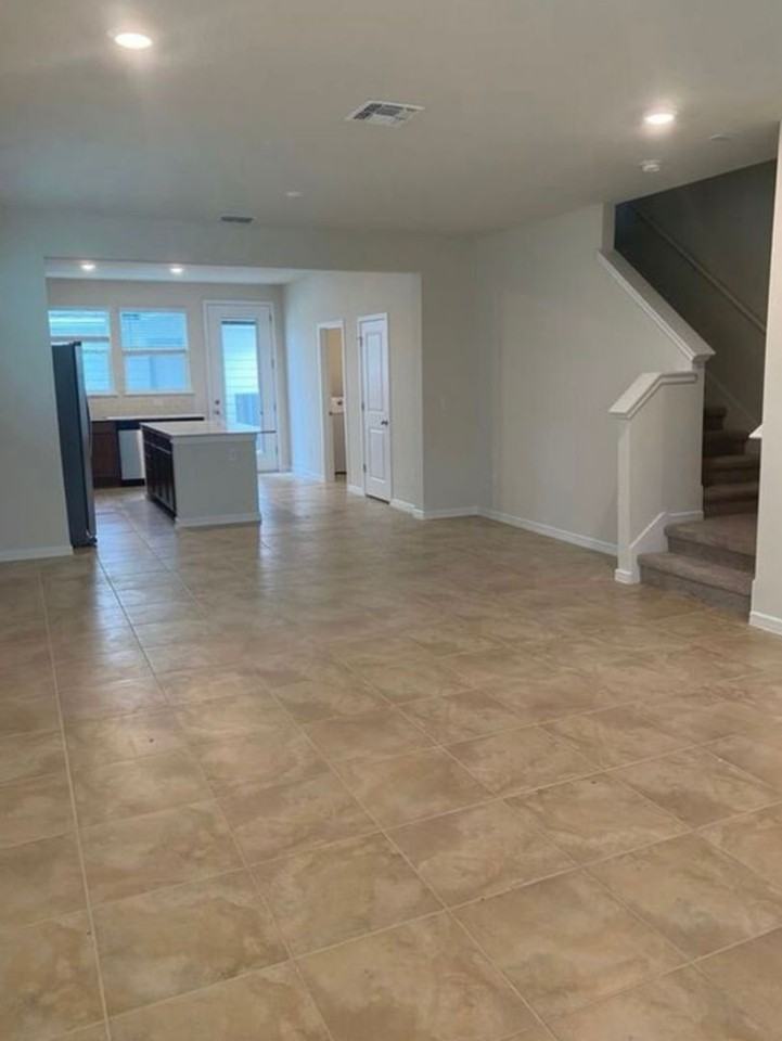 10473 Folly Beach Rd - Photo 7 of 42