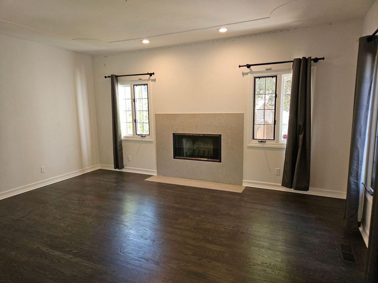 382 S 17th St - Photo 3 of 29