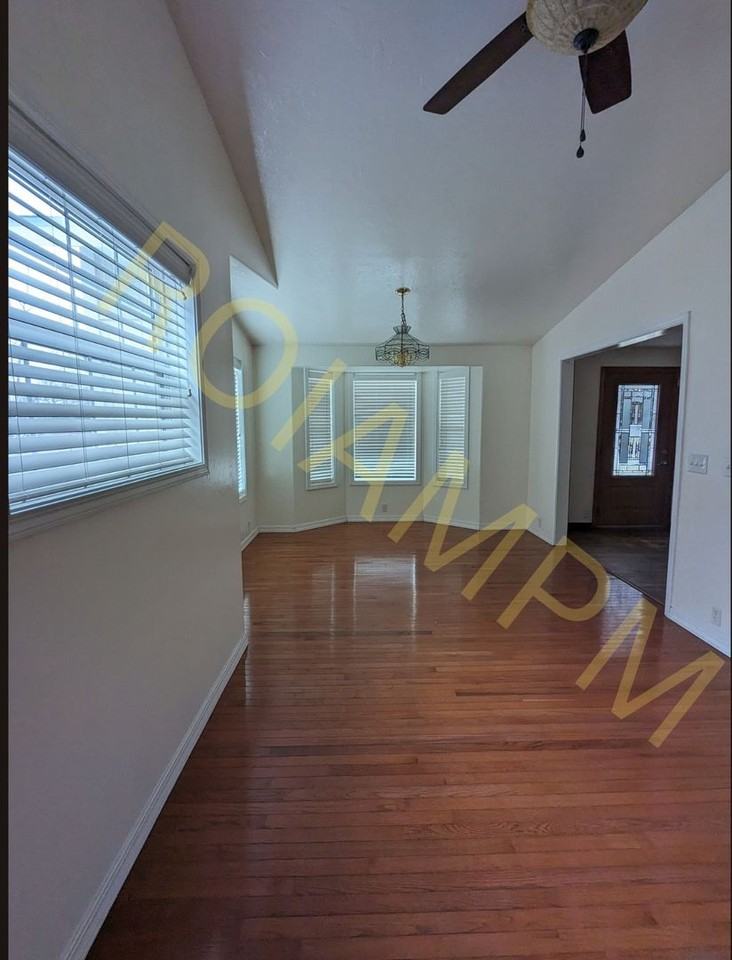 608 Pierce St - Photo 6 of 18