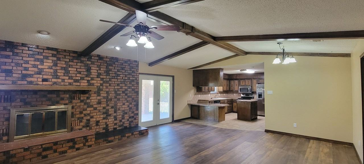 1412 Wilshire Blvd - Photo 4 of 29