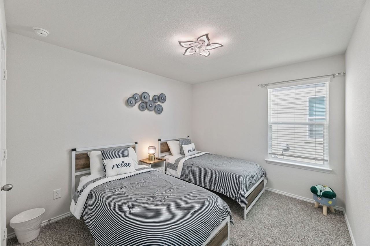 4511 Bontebok Dr - Photo 6 of 13