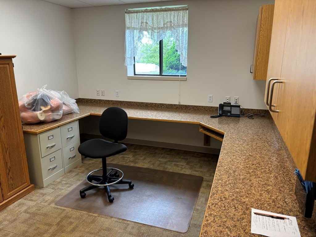 447 Career Ln - Photo 3 of 30